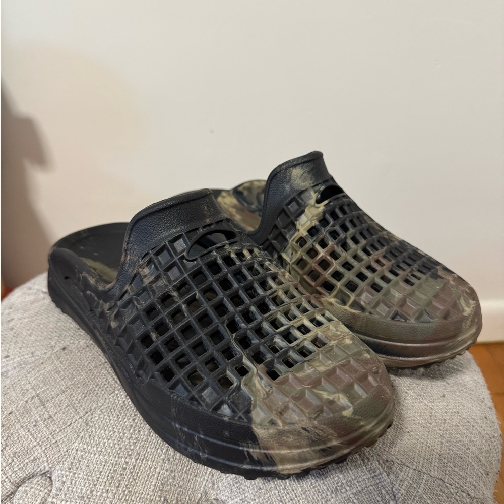 Lusso Scenario Slide - Woodland camo